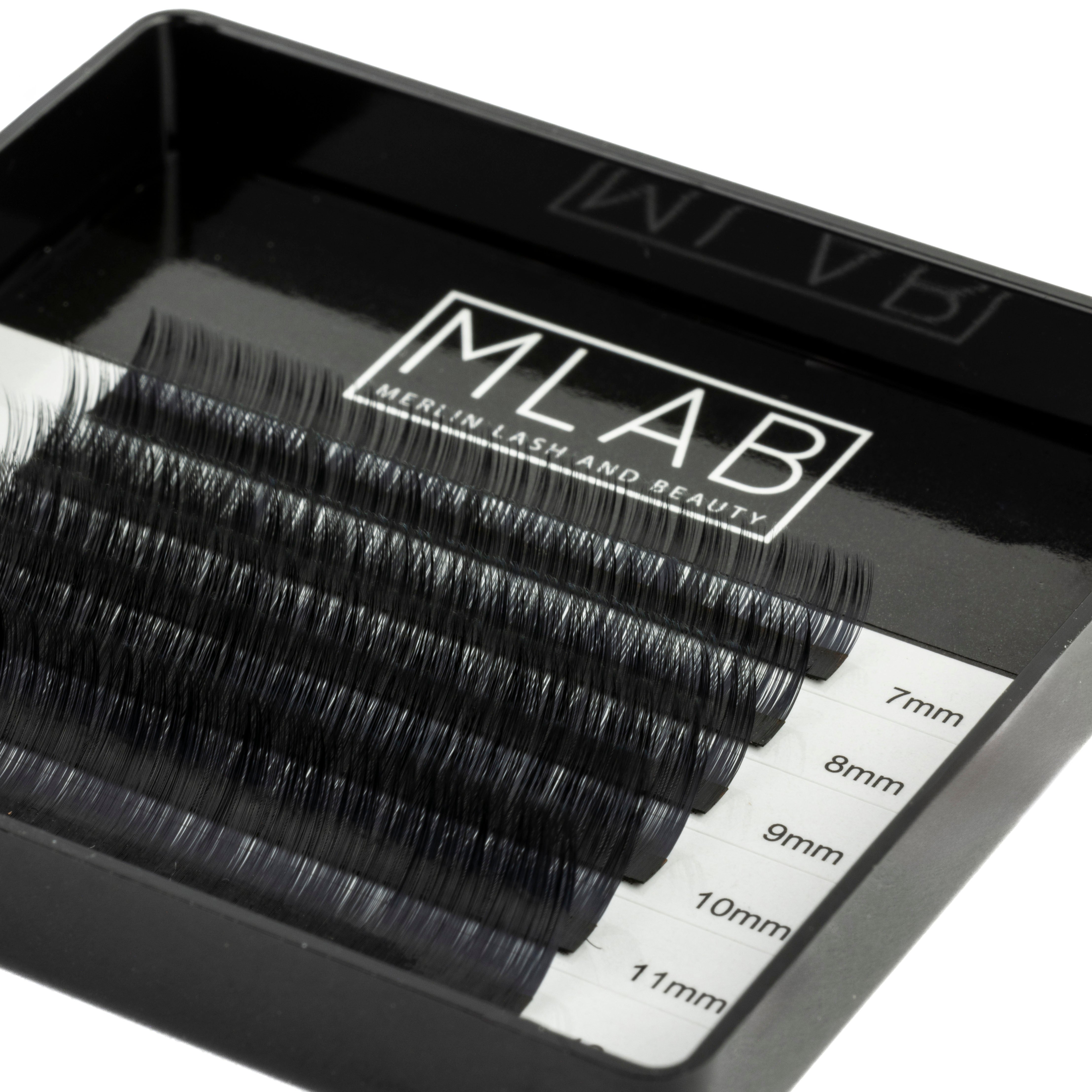 0.06 Volume Lash Extensions Sample