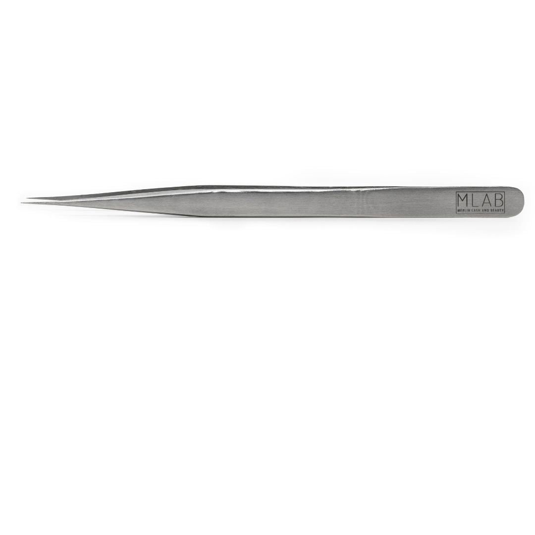 Attention To Detail Tweezer